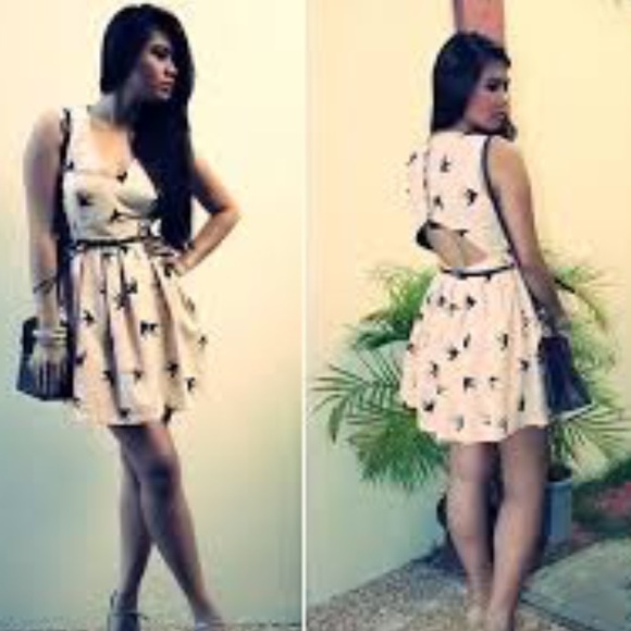 VINTAGE Bird Pattern Dress - Picture 3 of 7